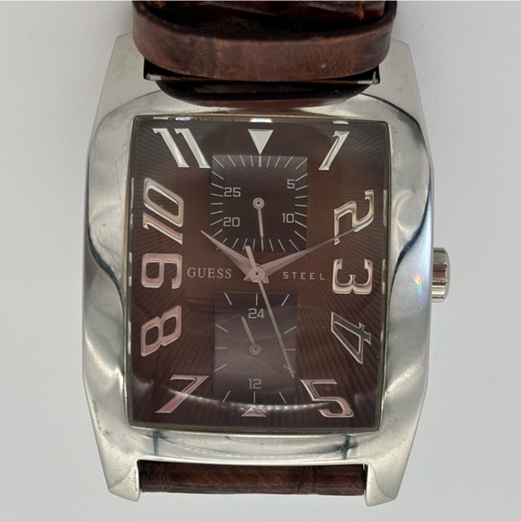 Guess Steel Silver Casing with Brown Leather Band Analog Timepiece-New Battery. - Picture 1 of 11